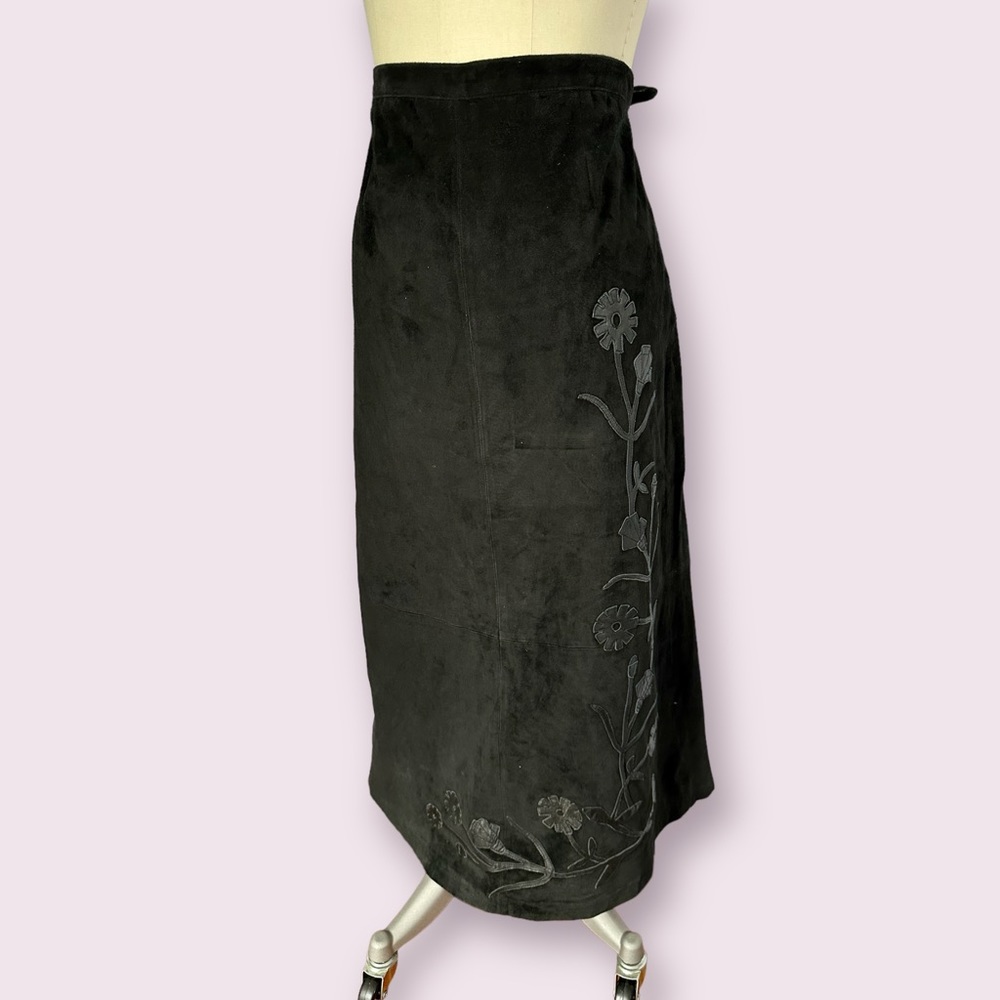 Suede Black Maxi Skirt with Flower Appliqué. Size 16